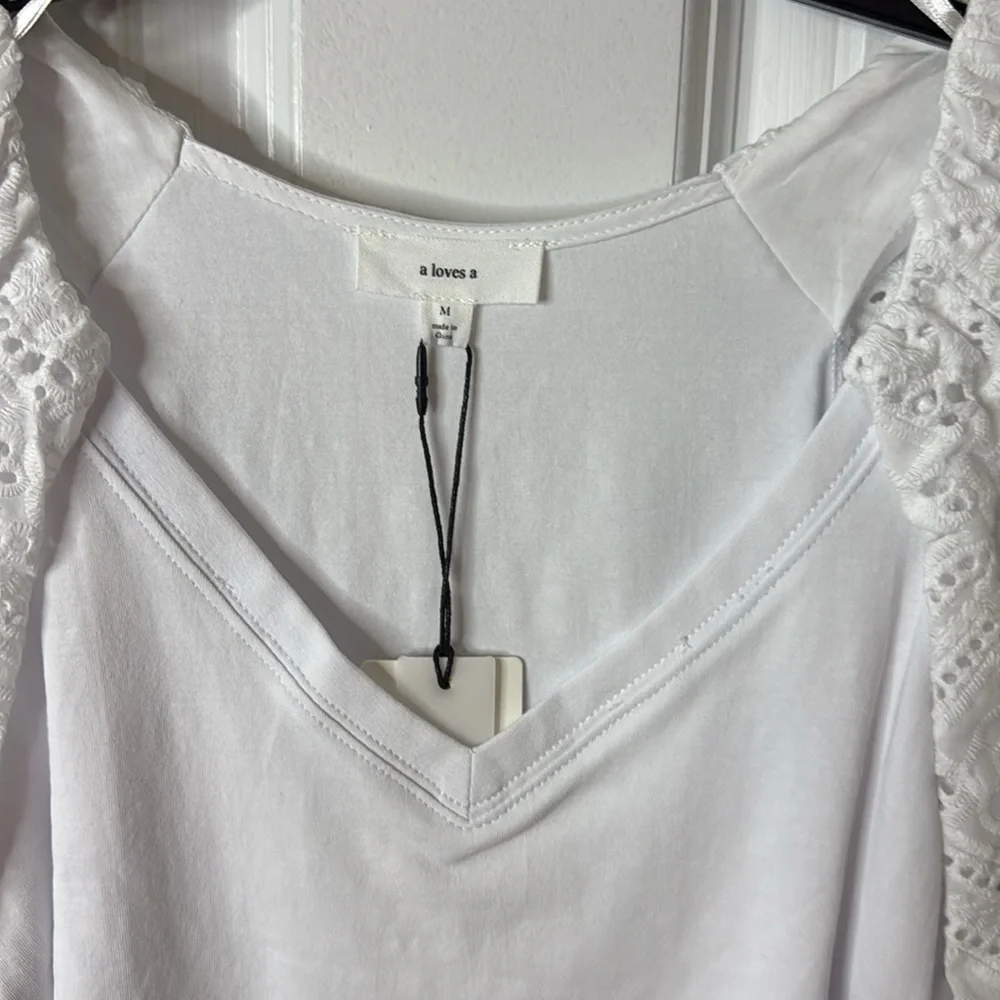 A loves a White Eyelet Sleeve Women's Top - Picture 2 of 5